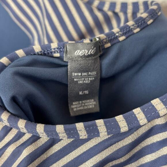 Aerie Blue/ Grey Metallic Stripe Low Back Ruffle One-Piece Swimsuit Size XL - Picture 5 of 5